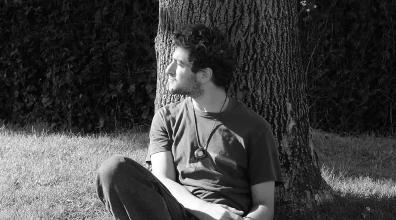 Стартап Friend, що займається створенням ШІ-компаньйонів, витратив $1.8 мільйона на доменне ім'я