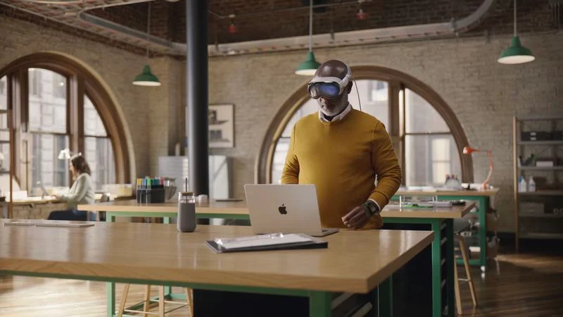 Чи є майбутнє у Vision Pro? Аналіз проблем та перспектив гарнітури Apple