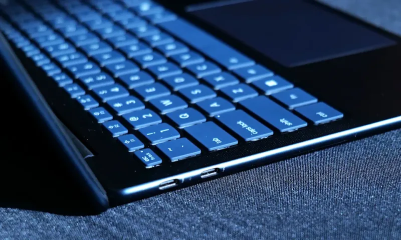 Lenovo Yoga Solar PC Concept