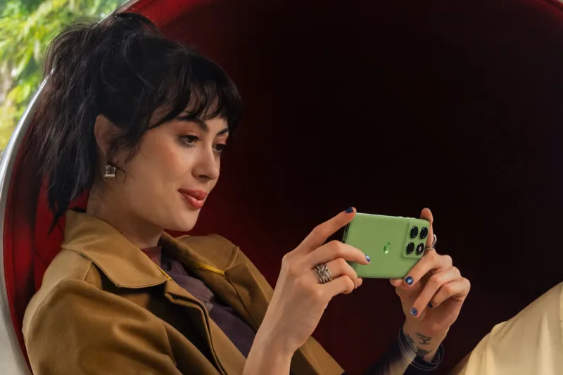 Motorola представила Edge 60 та 60 Pro: міцні та яскраві смартфони з новим дизайном