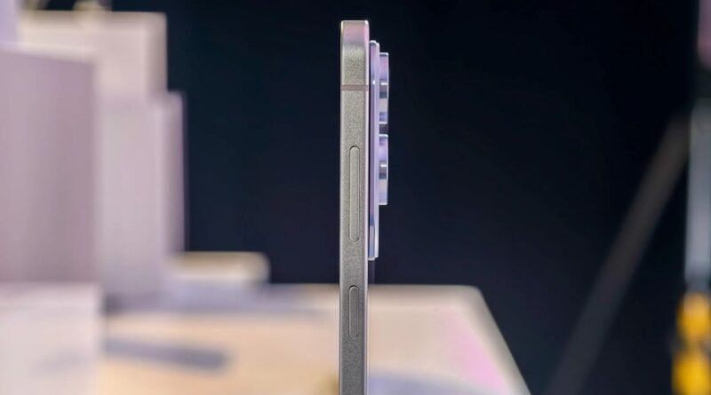 Samsung представила Galaxy S25 Edge — неймовірно тонкий флагман із двома болючими компромісами