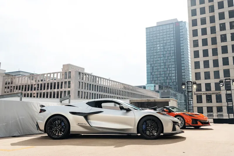 Chevrolet представив Corvette ZR1X: 1250-сильний гібридний гіперкар з повним приводом