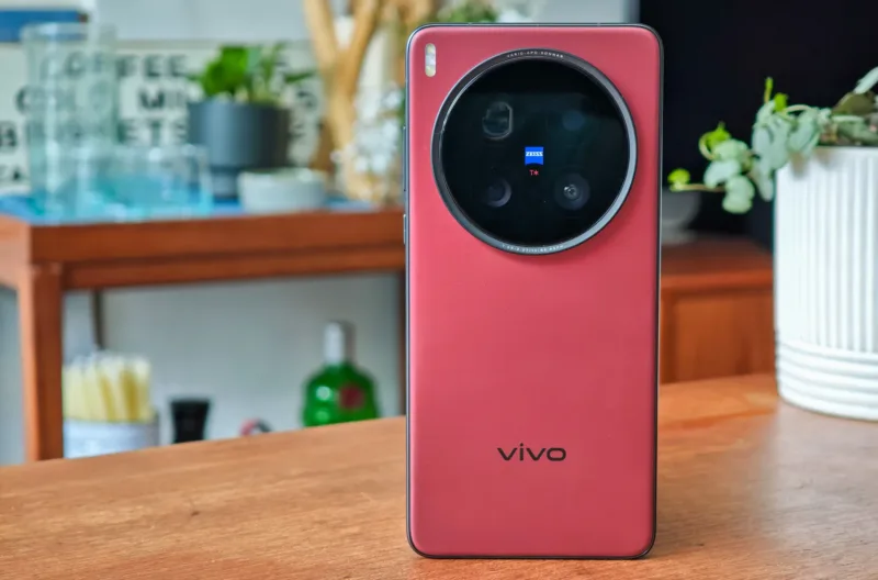 Огляд Vivo X200 Ultra з Photography Kit: смартфон, що замінює дзеркалку