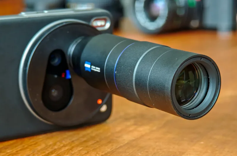 Огляд Vivo X200 Ultra з Photography Kit: смартфон, що замінює дзеркалку