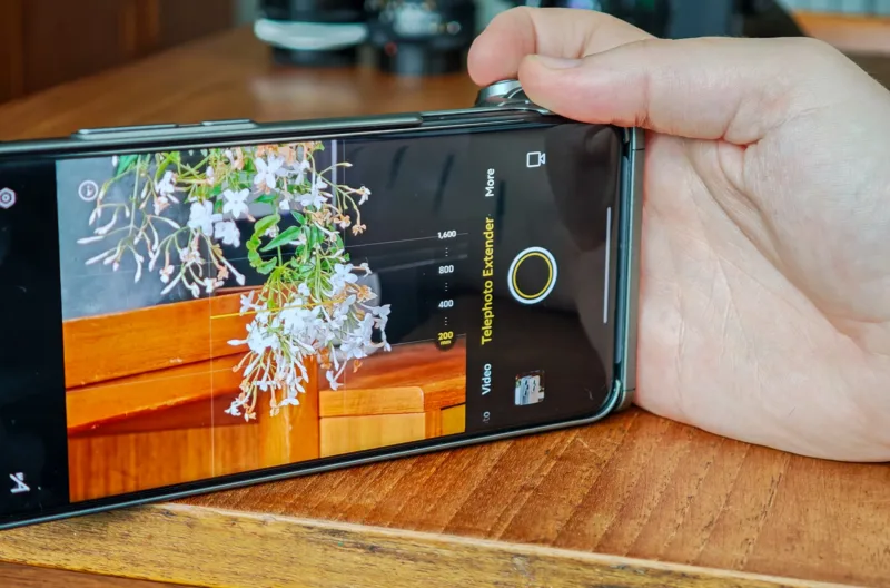 Огляд Vivo X200 Ultra з Photography Kit: смартфон, що замінює дзеркалку