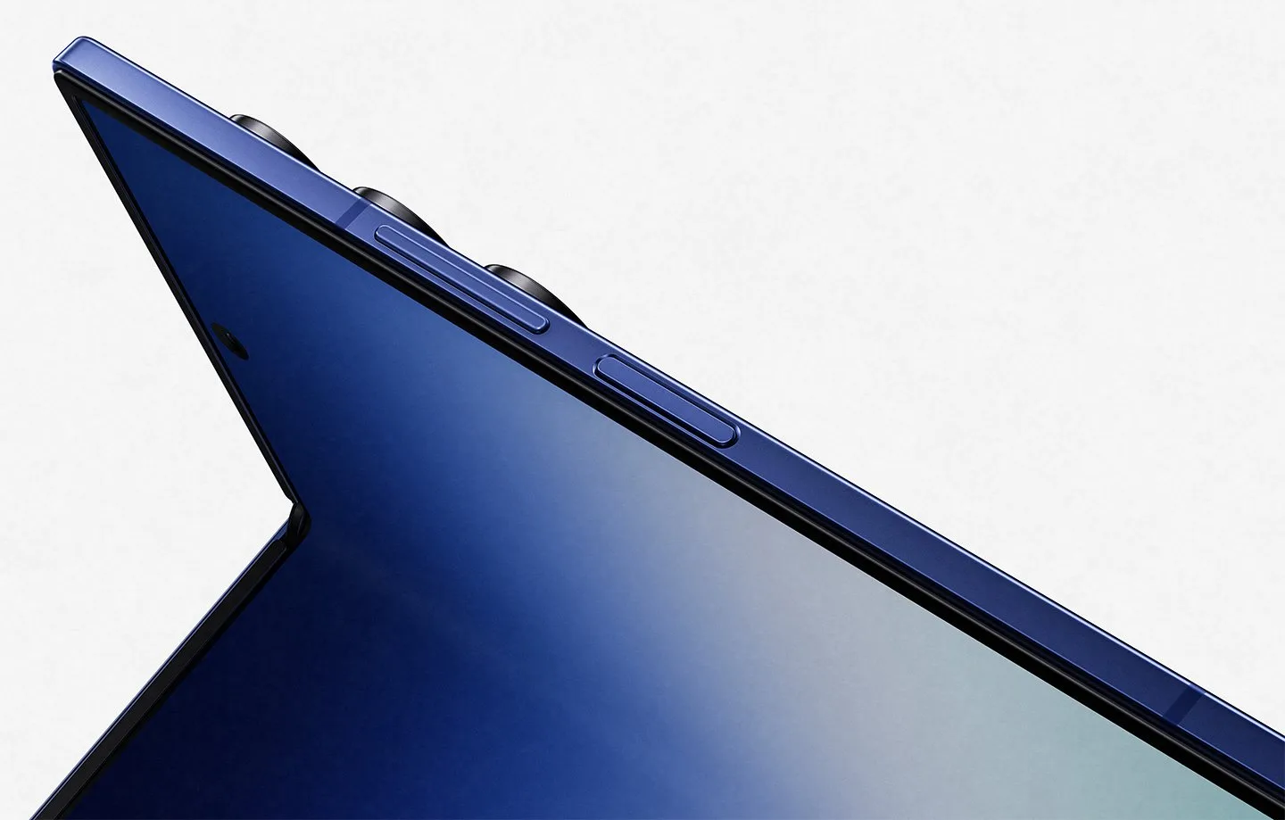 Samsung представила Galaxy Z Fold 7: тонший та легший смартфон з 8-дюймовим дисплеєм та 200 МП камерою