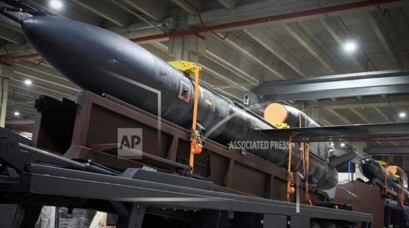 Українська ракета "Фламінго" з дальністю 3000 км: фото та деталі серійного виробництва