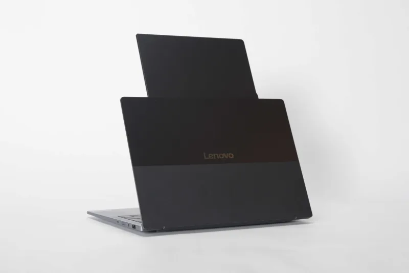 Lenovo показала, як працює ноутбук ThinkBook VertiFlex з поворотним дисплеєм