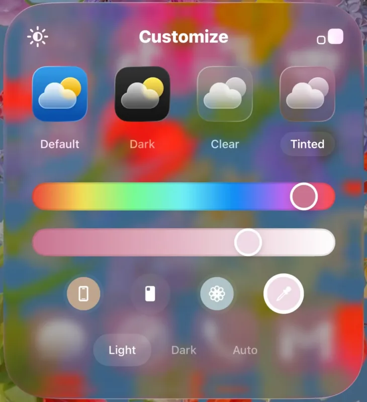 Як налаштувати головний екран iPhone під дизайн Liquid Glass в iOS 26