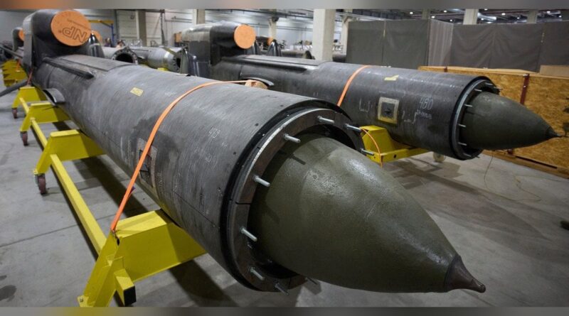 Зеленський: Україна успішно застосовує ракети «Нептун» і «Фламінго» в парі