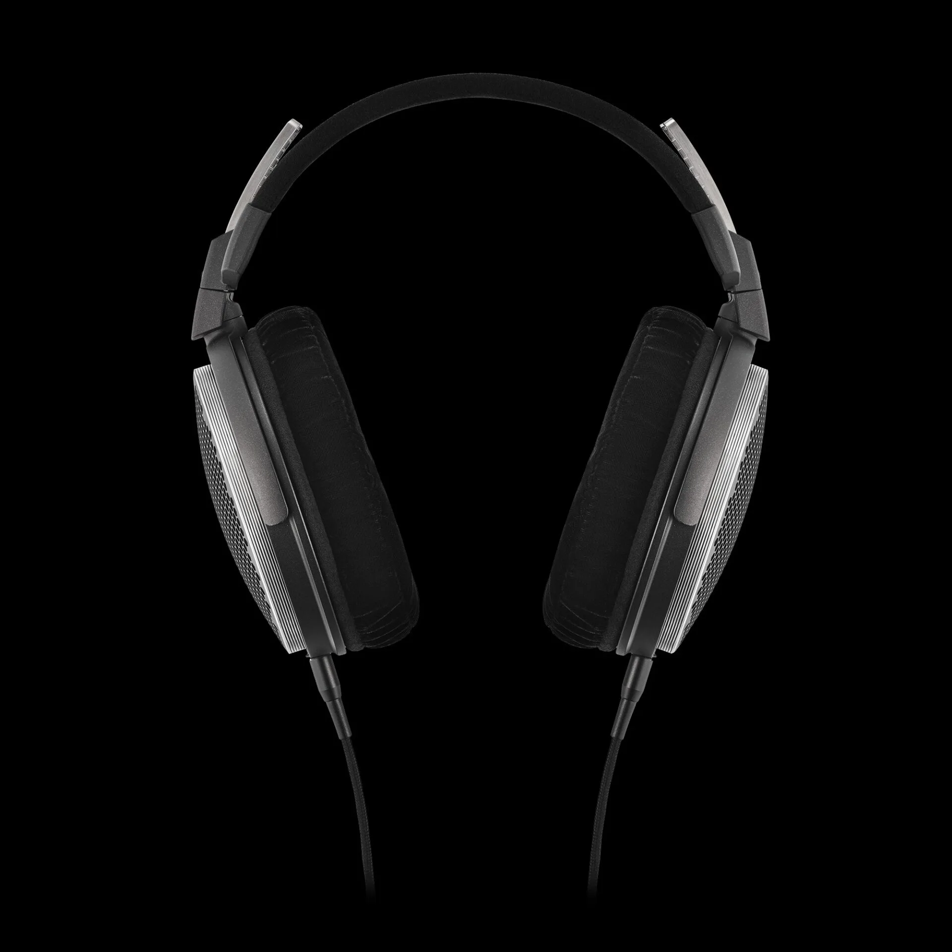 Audio-Technica випускає флагманські відкриті навушники ATH-ADX7000 за $3499