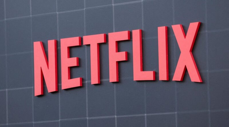 Netflix планує масову інтеграцію відеоподкастів у 2026 році, щоб конкурувати з YouTube
