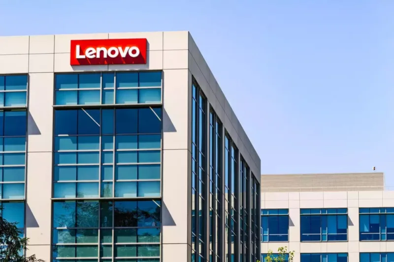 Lenovo Group повідомляє про рекордний дохід $20,5 млрд у Q2 2025/26 завдяки гібридному ШІ та лідерству на ринку ПК