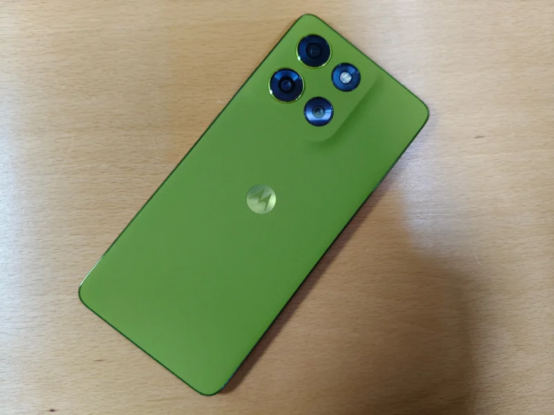 Огляд Motorola G86 5G: коли екран коштує компромісів