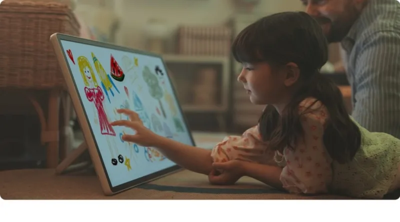 Samsung випустила The Movingstyle: портативний телевізор, який можна возити за собою