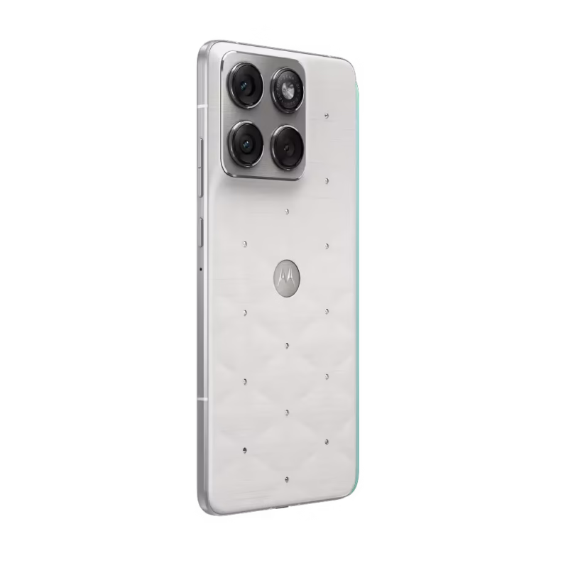 Motorola офіційно представила Edge 70 Cloud Dancer: спеціальна версія з кристалами Swarovski та кольором 2026 року