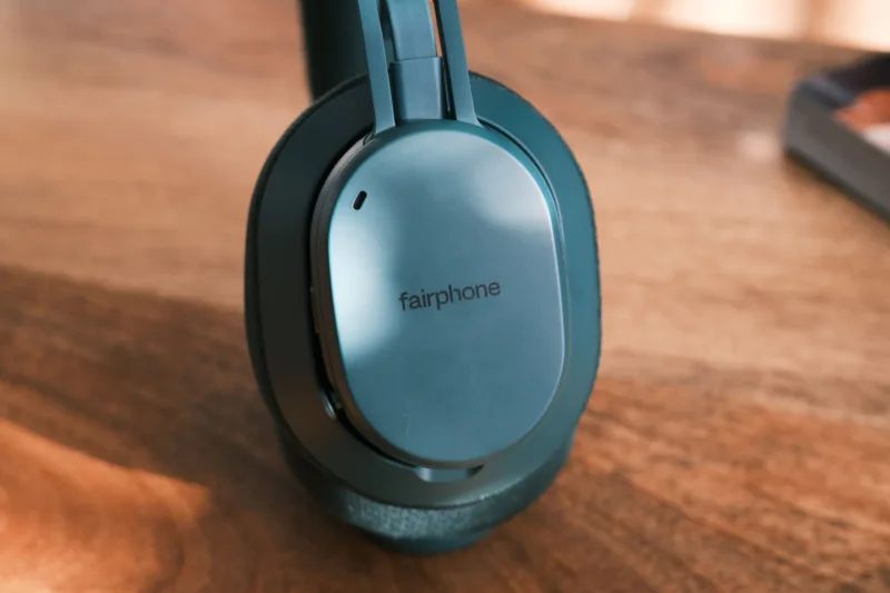 Fairphone оновила навушники Fairbuds XL: кращий звук, нові матеріали та повна ремонтопридатність