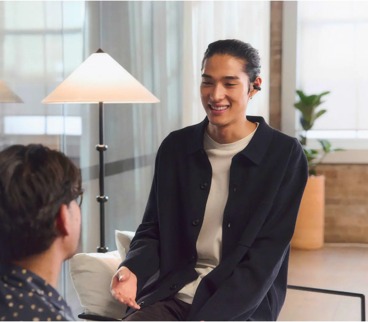 Sony представила відкриті навушники LinkBuds Clip з AI-захопленням голосу та автономністю до 37 годин