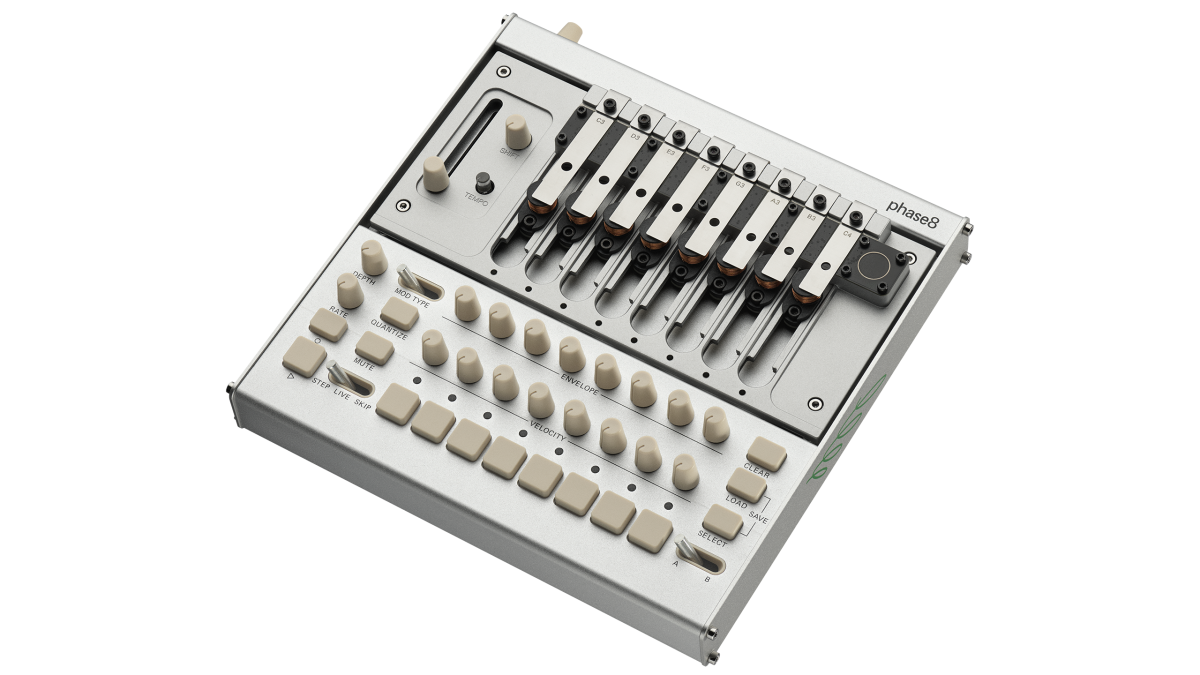 Korg Phase8 поєднує сталеві резонатори калімби з цифровим керуванням