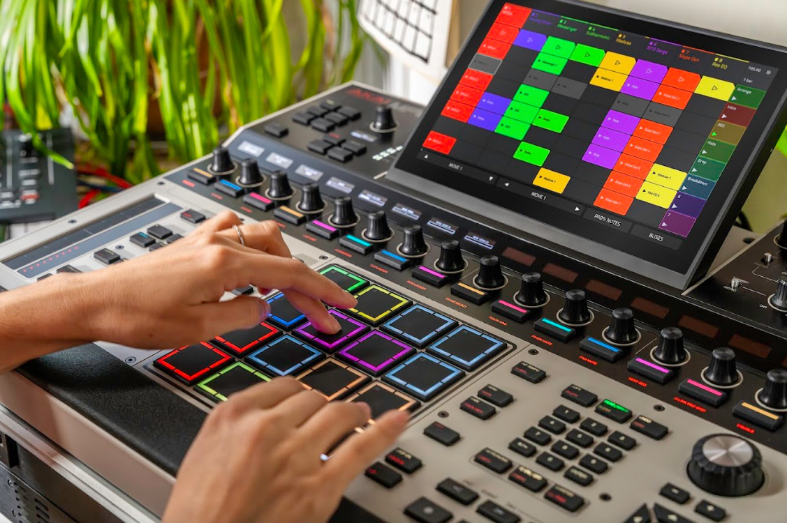 Akai представила MPC XL — найпотужнішу автономну грувбокс-станцію в історії компанії