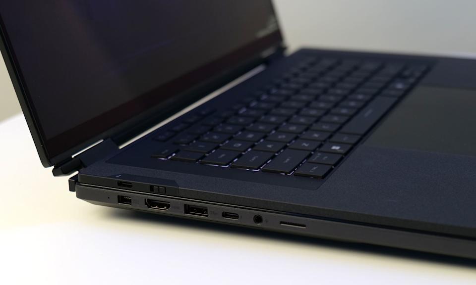ASUS представила ROG Zephyrus Duo — ігровий ноутбук з двома екранами
