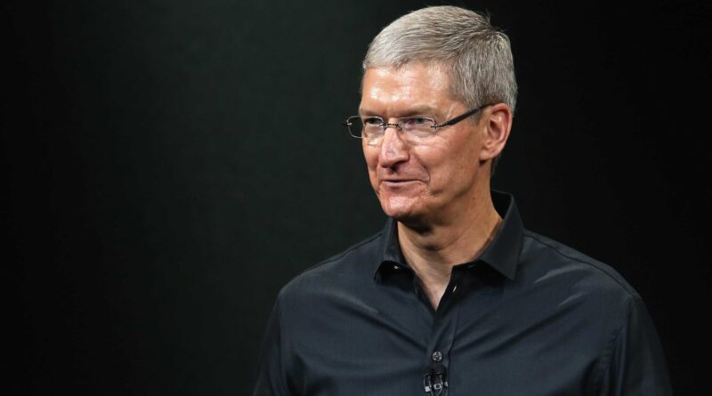 Apple розробляє одразу три нових ШІ-гаджети: окуляри N50, кулон та розумні AirPods