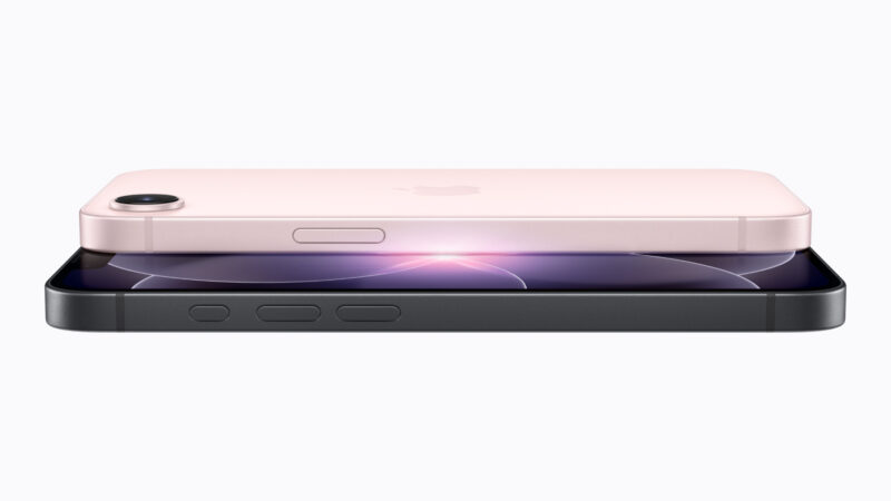 Apple представила iPhone 17e: 256 ГБ пам'яті, чип A19 та власний модем за $599