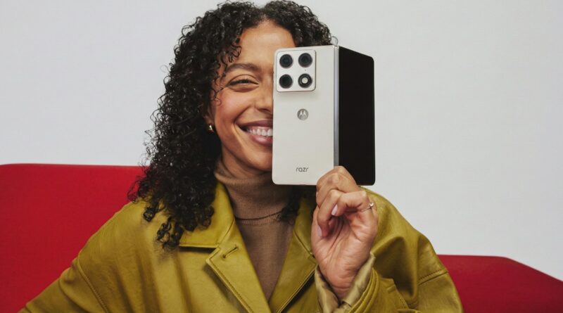 Motorola Razr Fold: оголошено ціну та повні характеристики складаного флагмана зі стилусом