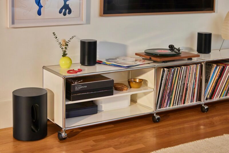 Sonos представляє портативну колонку Play та доступну Era 100 SL