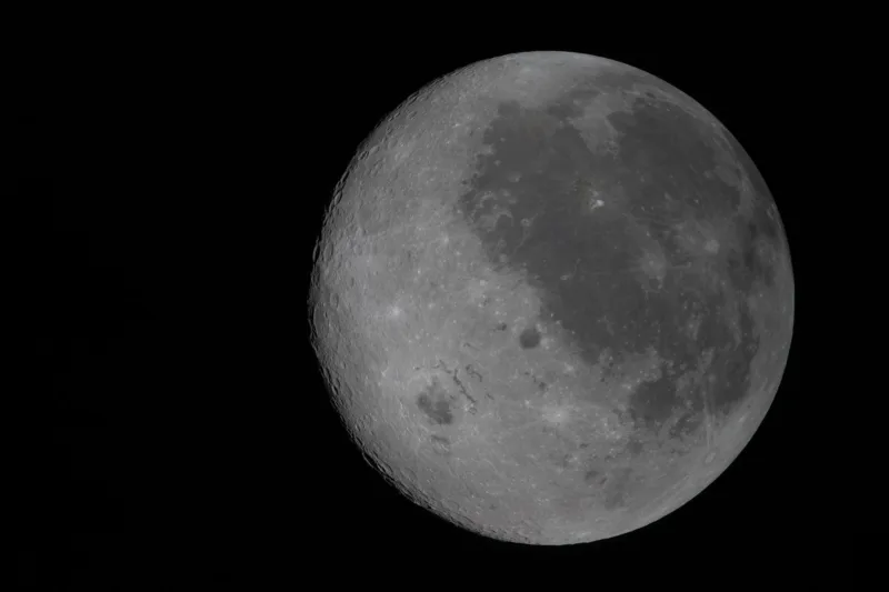 Астронавти Artemis II облетіли Місяць та встановили новий рекорд