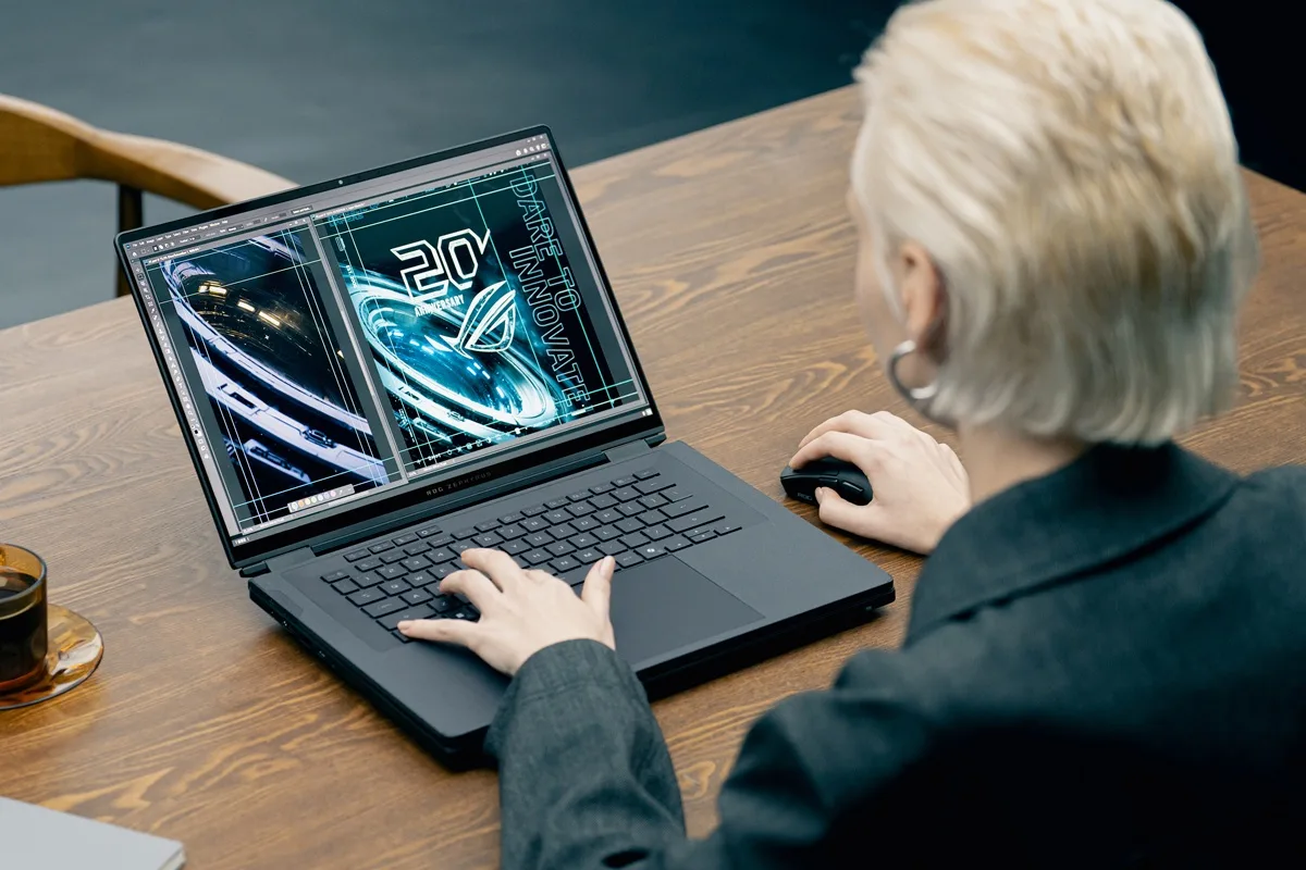 ASUS ROG Zephyrus Duo вже в Україні: два OLED-екрани та RTX 5090 в одному ноутбуці