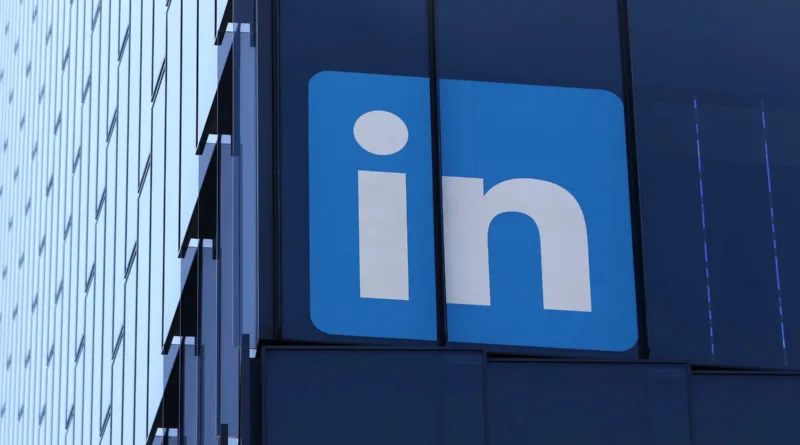 LinkedIn обмежує поширення низькоякісного ШІ-контенту