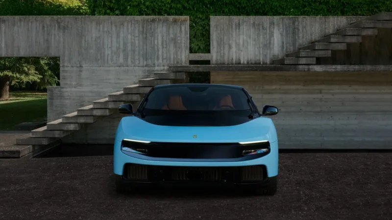 Ferrari представила Luce — електромобіль потужністю 1035 к.с., створений разом із Джоні Айвом