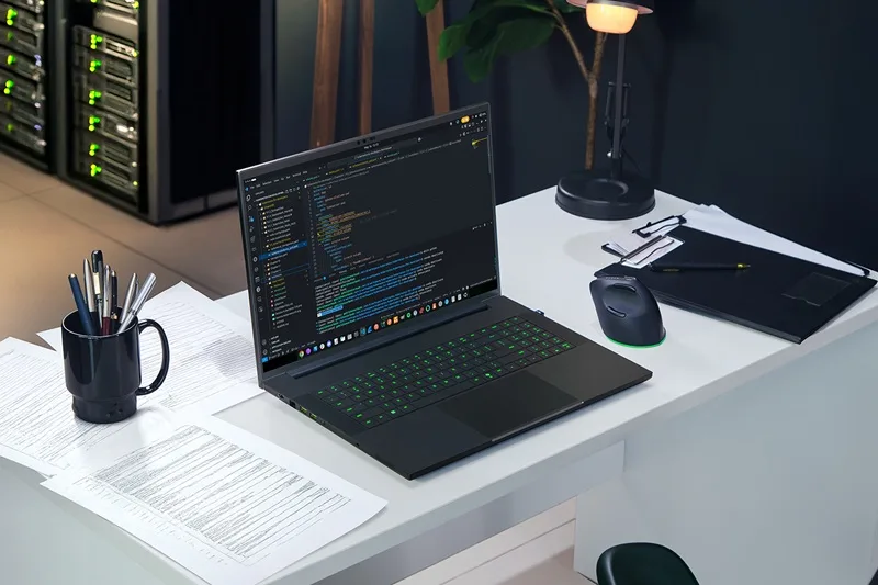 Razer оновила ноутбук Blade 18: RTX 5090, Intel Core Ultra 9 290HX Plus, 2 Тб SSD та ціна до $7000