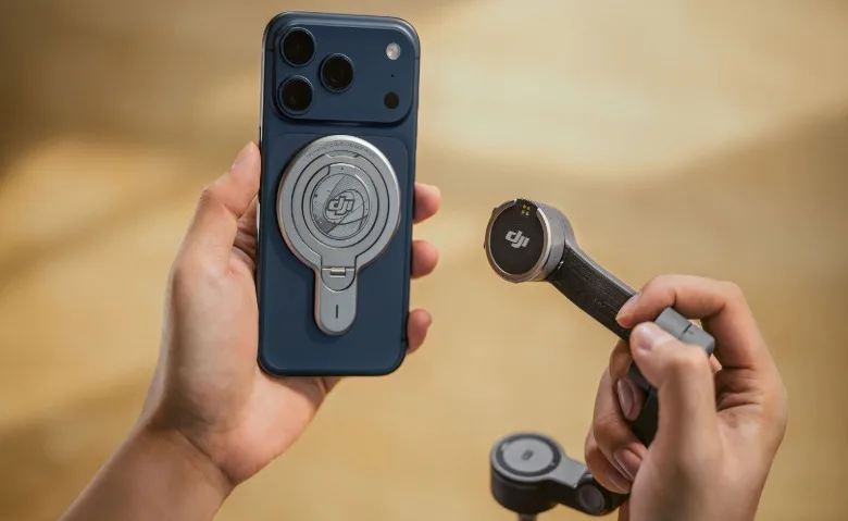 DJI представила Osmo Mobile 8P: стабілізатор зі знімним пультом і екраном