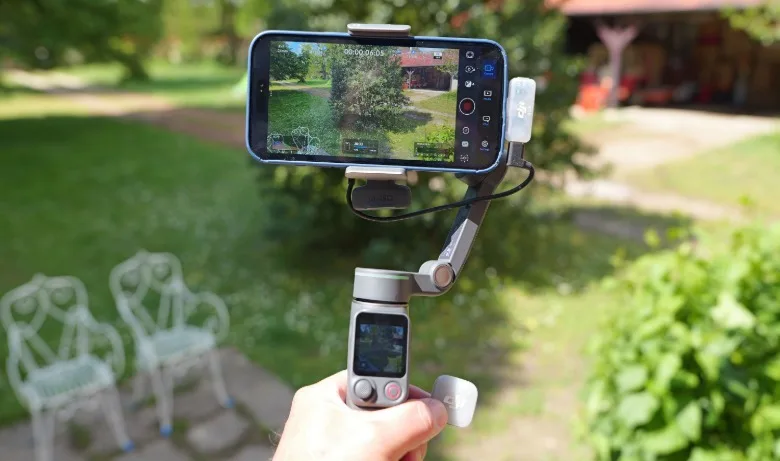 DJI представила Osmo Mobile 8P: стабілізатор зі знімним пультом і екраном