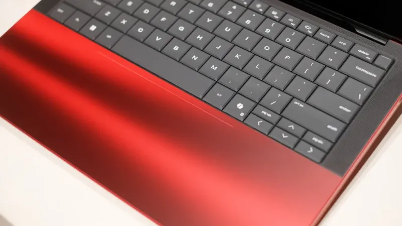 Ferrari та HP представили лімітований ноутбук за $5599