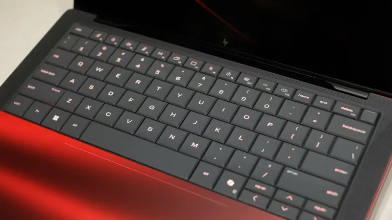 Ferrari та HP представили лімітований ноутбук за $5599